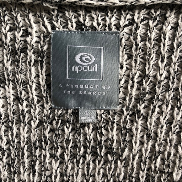 Ripcurl Cardigan Sweater. - Picture 7 of 9
